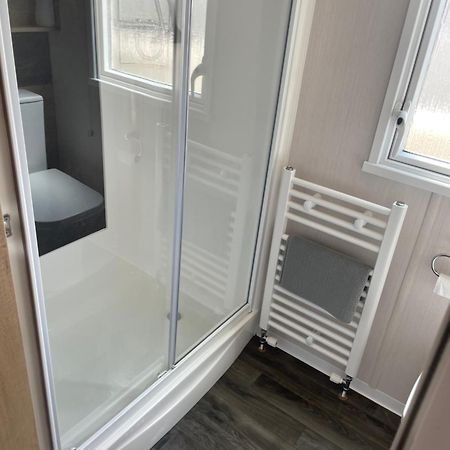Luxury Whitstable Caravan Seasalter Ngoại thất bức ảnh
